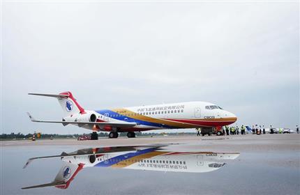 全國首架C909醫(yī)療機交付中豫航空集團 C9生命之翼航空醫(yī)療聯(lián)盟在鄭州成立